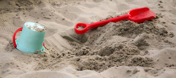 sand-castle-bucket-shovel